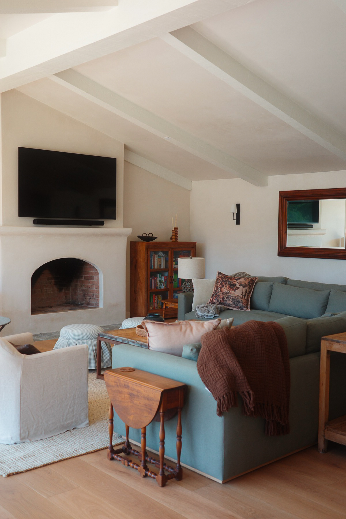 Hope Ranch living room and fireplace