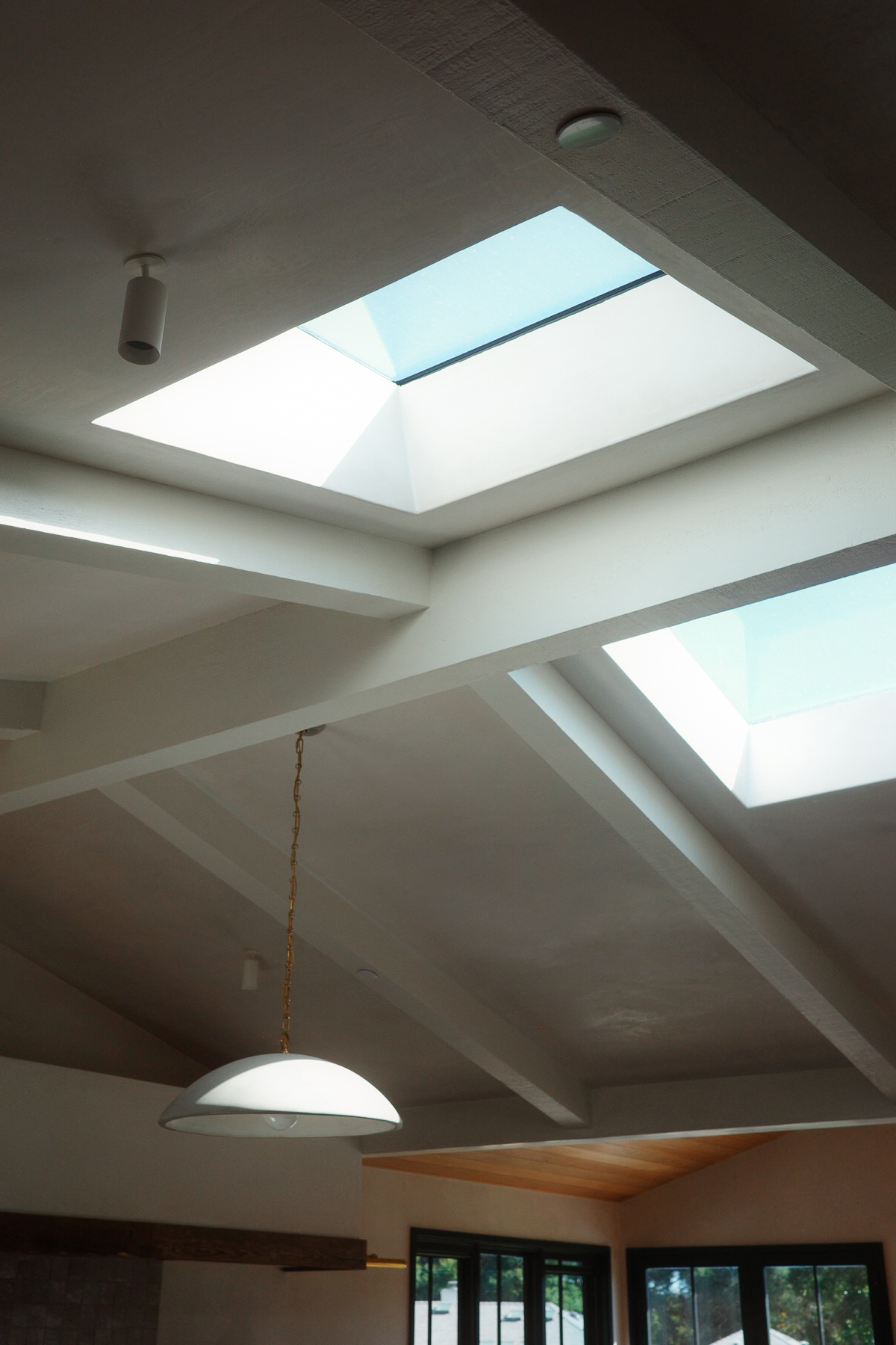 Skylights and pendant at Hope Ranch